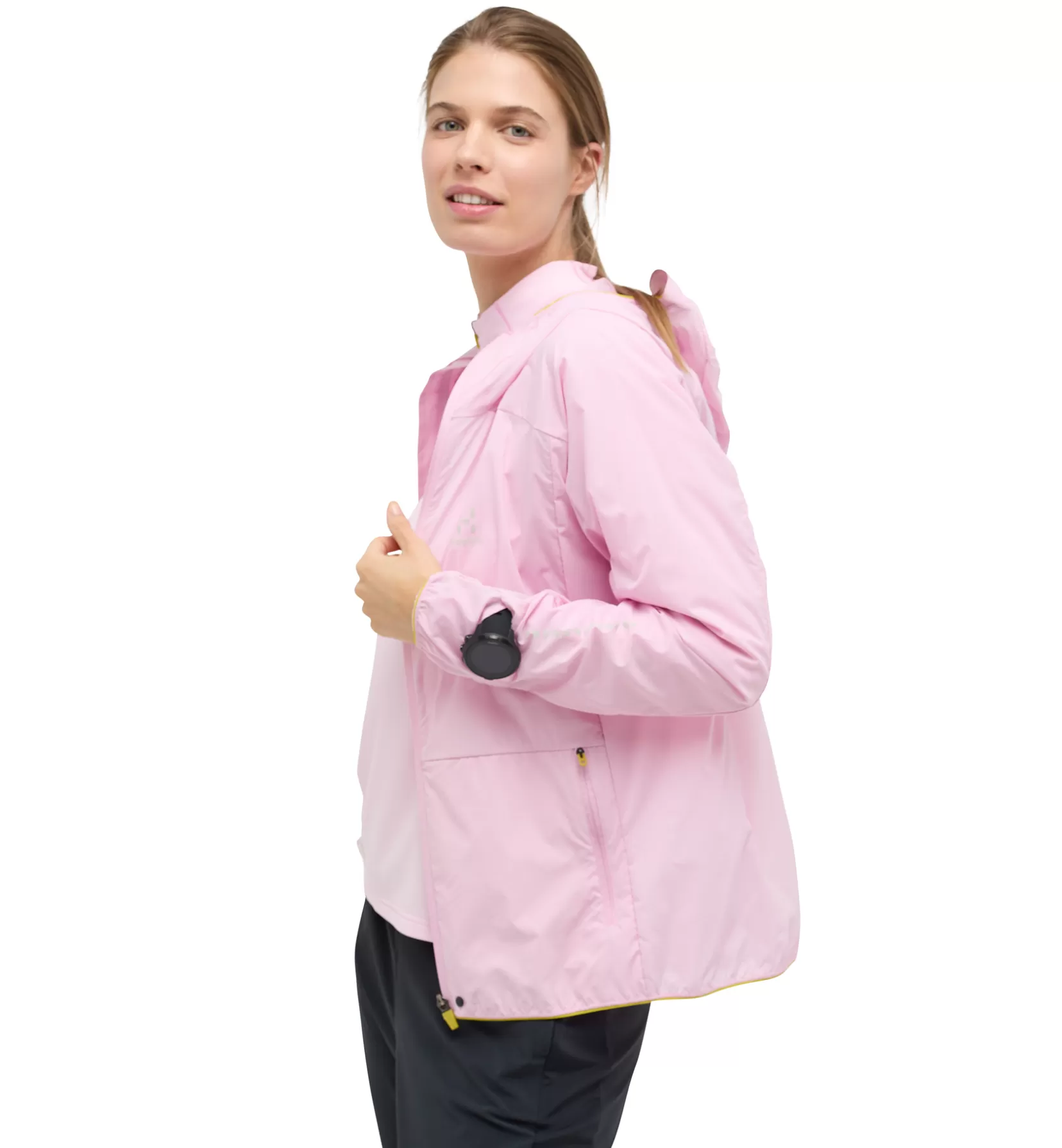 Online L.I.M Tempo Trail Jacket Women Jackets